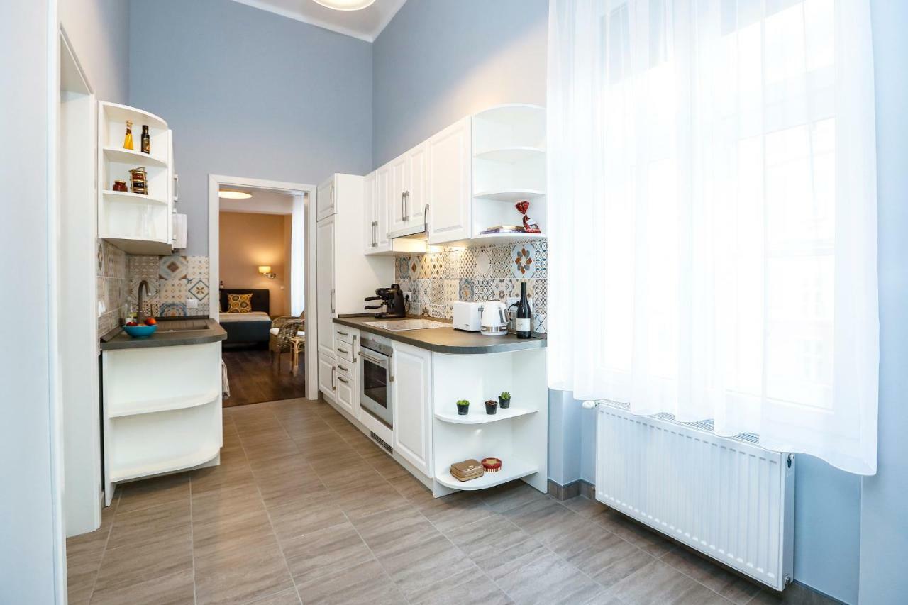 D8 Design Apartment & Studio Eger Exterior photo